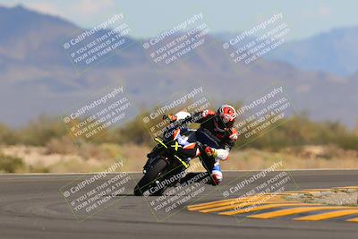 media/Oct-09-2022-SoCal Trackdays (Sun) [[95640aeeb6]]/Turn 15 (150pm)/